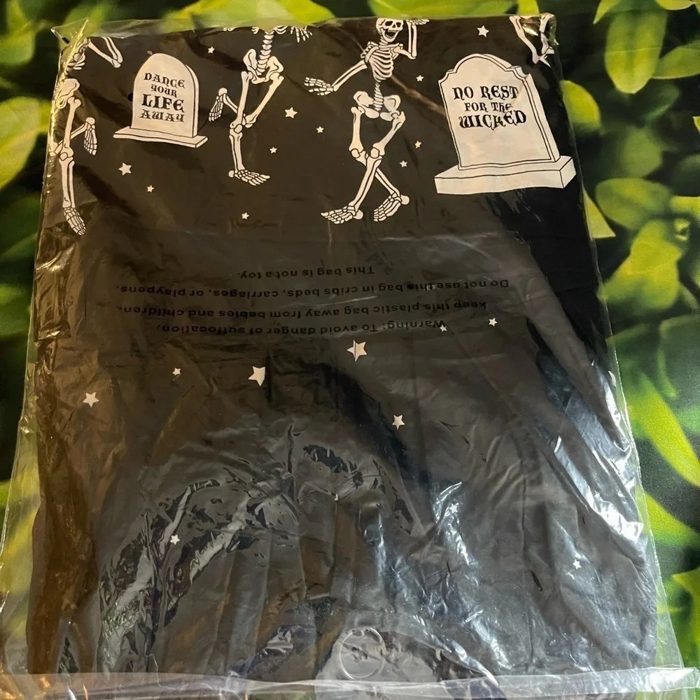 ModCloth x Black Friday It's A Graveyard Smash! Mini Skirt, Size 10AU/US S, NWT​ - Picture 11 of 12